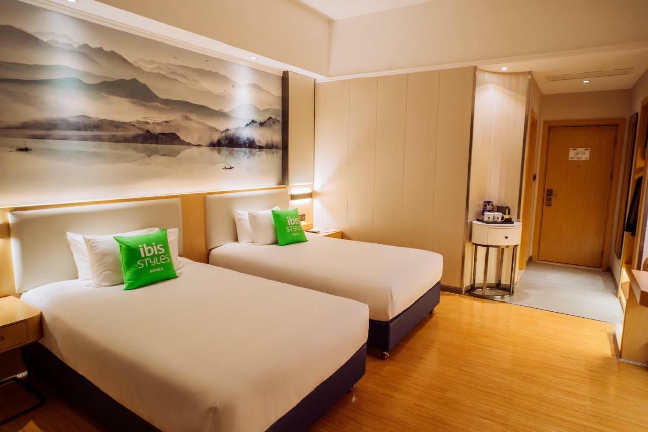 Ibis Styles Guangzhou Panyu Shiqiao Hotel Exterior foto